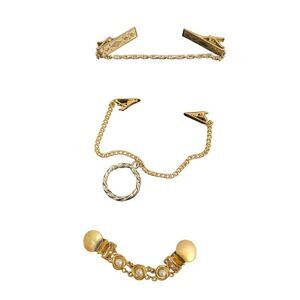 Vintage Sweater Clips Set With Chains & Faux Pearls Classic  Design gold tone